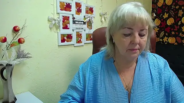 Snapshot of MilenaWedxy chatting on November 30, 2025, 6:14 am MilenaWedxy online show from November 30, 2025, 6:14 am