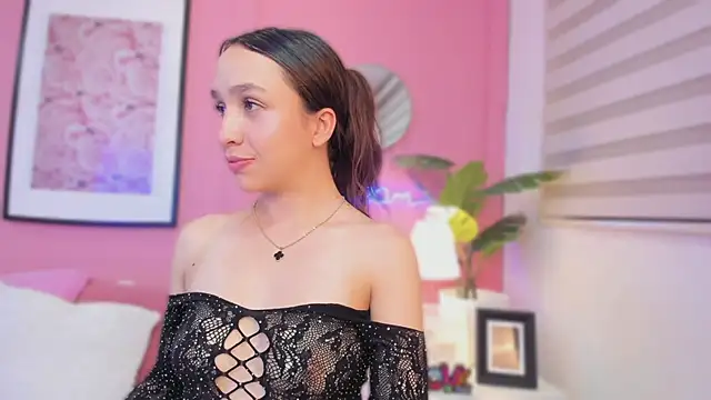 aliissonn online show from February 5, 2026, 12:06 am