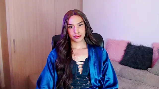 SamaraSilex online show from October 20, 2025, 2:46 am