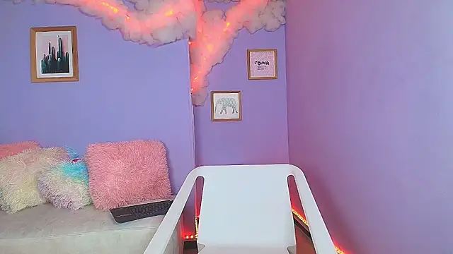 cat nasty online show from October 10, 2025, 8:42 pm