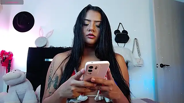 Snapshot of Camila_Torresss chatting on June 6, 2026, 8:58 pm Camila Torresss online show from June 6, 2026, 8:58 pm