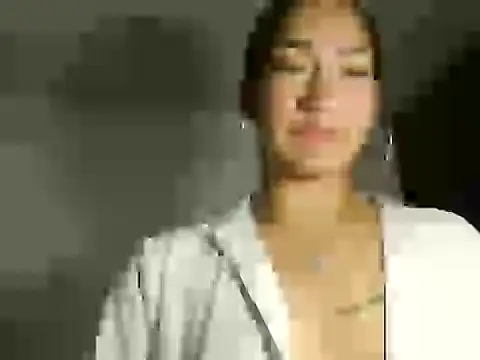 Snapshot of Miia__strog chatting on October 13, 2025, 12:18 pm Miia strog online show from October 13, 2025, 12:18 pm