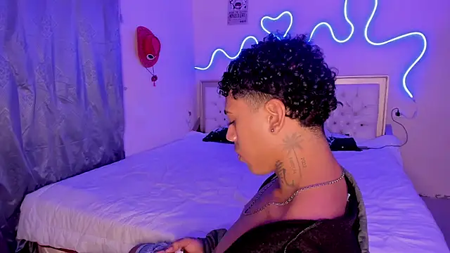 Glader31 online show from October 13, 2025, 8:10 pm