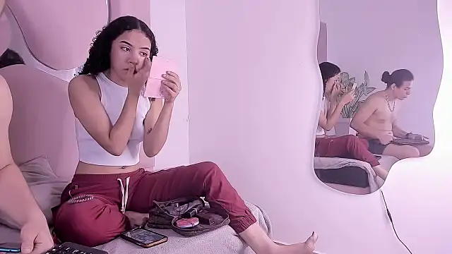 Snapshot of fallenangelsasm chatting on October 26, 2025, 8:53 pm fallenangelsasm online show from October 26, 2025, 8:53 pm