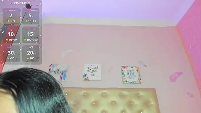  jade 01 online show from November 8, 2025, 12:31 pm