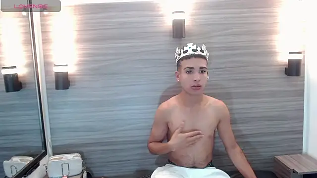 PatrickXX 1 online show from September 20, 2025, 8:47 pm