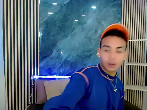 PatrickXX 1 online show from September 30, 2025, 2:06 am