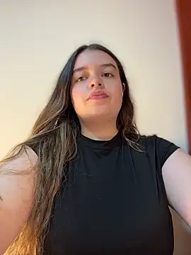 Aphrill online show from May 7, 2026, 8:45 pm