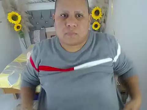 hotlesby valery online show from November 11, 2025, 12:22 pm