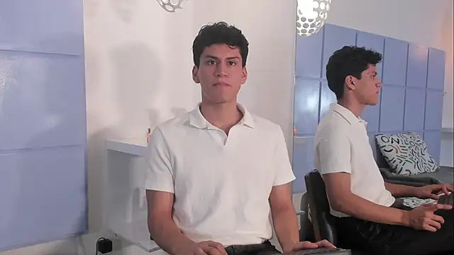 NicoGreys online show from September 21, 2025, 5:34 am