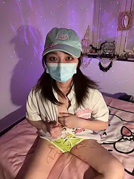 fioralba online show from October 11, 2025, 5:03 pm