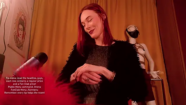 Snapshot of Giantess_Eva chatting on October 19, 2025, 5:05 pm Giantess Eva online show from October 19, 2025, 5:05 pm