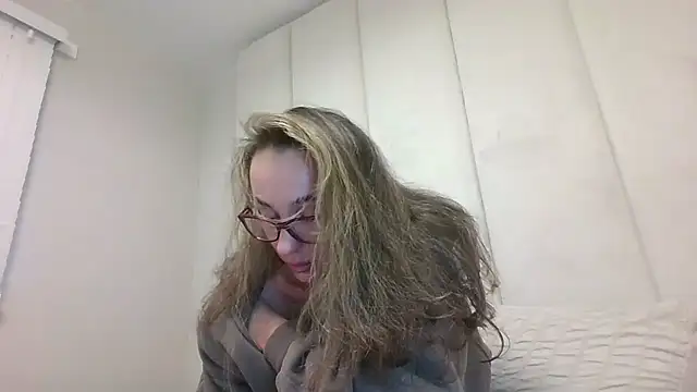 Snapshot of Scotishminx25 chatting on September 27, 2025, 5:41 pm Scotishminx25 online show from September 27, 2025, 5:41 pm