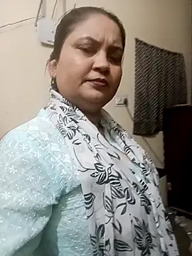 Snapshot of Sonali-6969 chatting on March 9, 2026, 4:27 am Sonali-6969 online show from March 9, 2026, 4:27 am