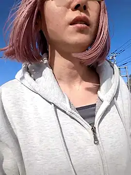 Snapshot of takusaki223 chatting on February 24, 2026, 4:02 am takusaki223 online show from February 24, 2026, 4:02 am