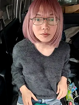 Snapshot of takusaki223 chatting on March 8, 2026, 3:43 am takusaki223 online show from March 8, 2026, 3:43 am