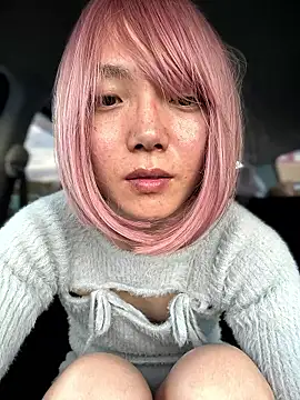 takusaki223 online show from November 21, 2025, 6:34 am