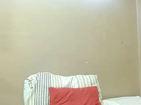 Snapshot of champaigncork chatting on December 14, 2025, 8:42 am champaigncork online show from December 14, 2025, 8:42 am