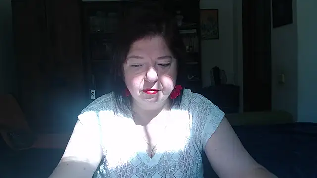 Violet Pulse online show from July 18, 2026, 6:33 am