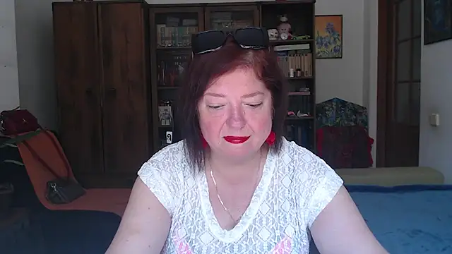 Violet Pulse online show from July 2, 2026, 7:14 am