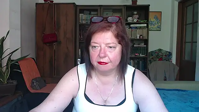 Violet Pulse online show from June 29, 2026, 11:54 am