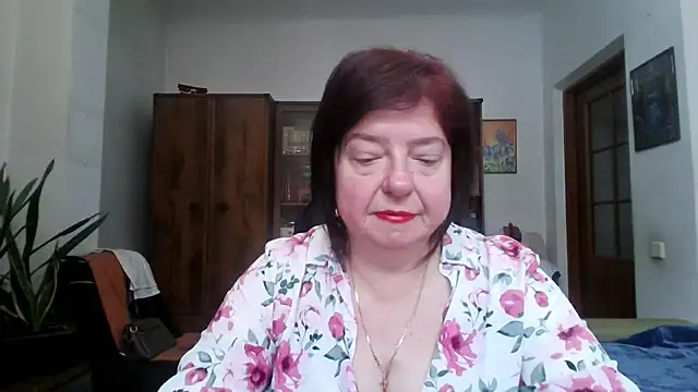 Violet Pulse online show from April 30, 2026, 1:40 pm