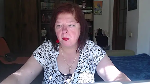 Violet Pulse online show from August 3, 2026, 7:38 am