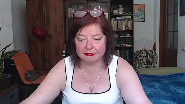 Violet Pulse online show from June 28, 2026, 12:55 pm