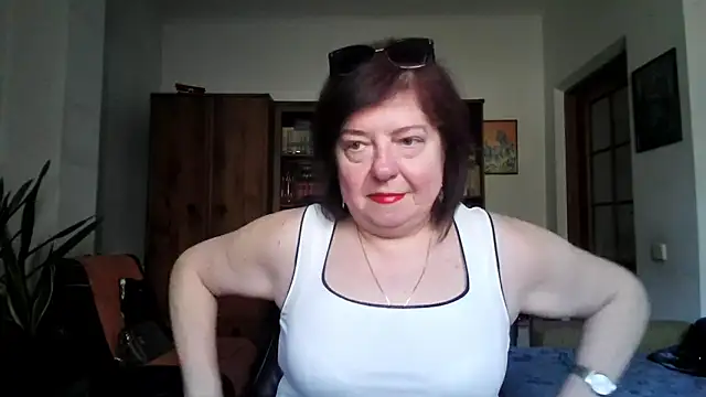Violet Pulse online show from April 28, 2026, 1:15 pm