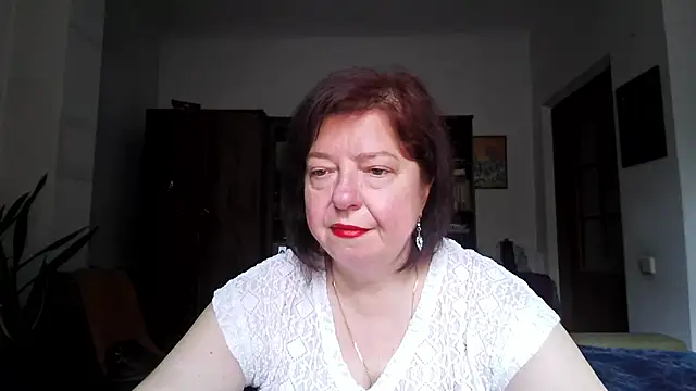 Snapshot of Violet_Pulse chatting on June 14, 2026, 7:20 am Violet Pulse online show from June 14, 2026, 7:20 am