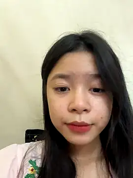 mau15  online show from October 4, 2025, 8:05 am