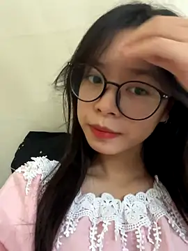 mau15  online show from September 20, 2025, 6:07 am