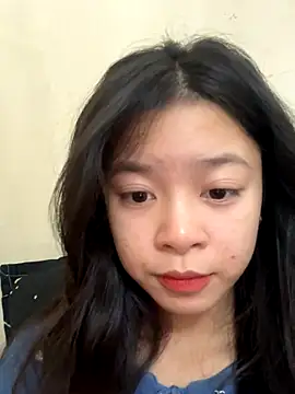 mau15  online show from October 5, 2025, 1:02 pm