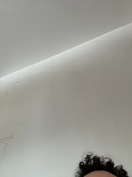 giovincello133 online show from November 1, 2025, 10:31 am