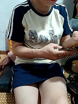 Snapshot of Minssara20 chatting on October 27, 2025, 8:59 am Minssara20 online show from October 27, 2025, 8:59 am