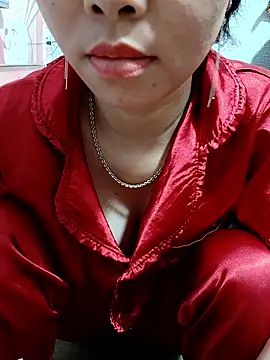 Snapshot of Minssara20 chatting on November 6, 2025, 3:21 am Minssara20 online show from November 6, 2025, 3:21 am