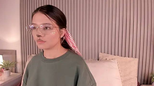 Snapshot of HaathorX chatting on October 31, 2025, 7:43 pm HaathorX online show from October 31, 2025, 7:43 pm