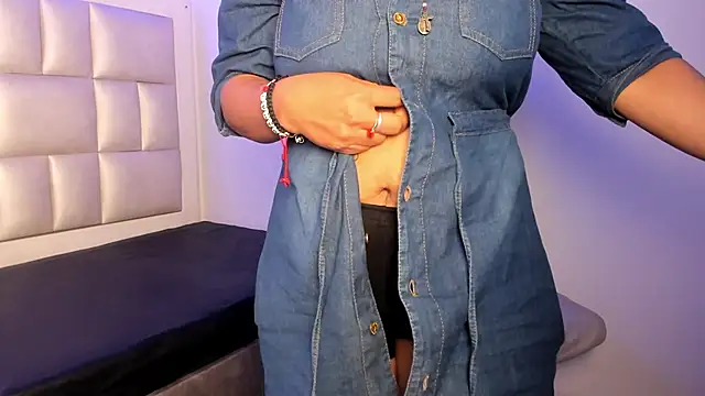 peyton  wat online show from January 9, 2026, 12:12 pm