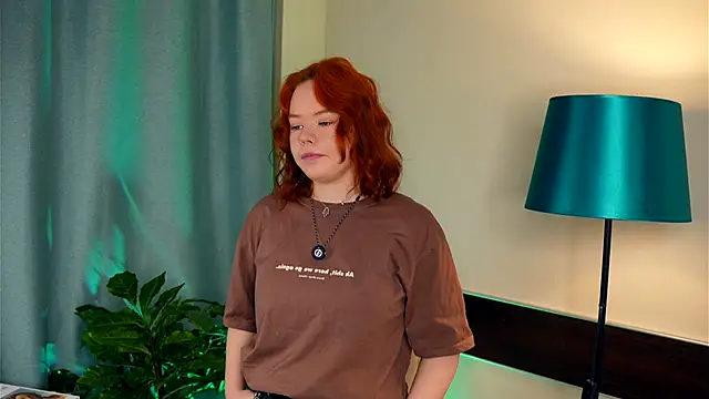 BebeDeitrick online show from September 21, 2025, 6:29 am