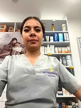 Snapshot of lindaa__ chatting on September 29, 2025, 11:10 pm lindaa online show from September 29, 2025, 11:10 pm