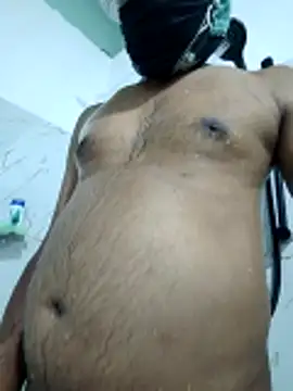 Snapshot of DICKLANKA chatting on April 17, 2026, 3:48 pm DICKLANKA online show from April 17, 2026, 3:48 pm