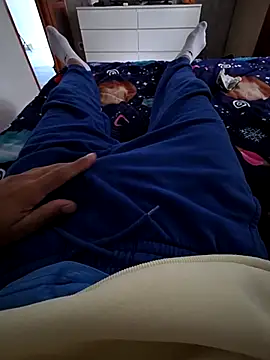 Snapshot of Foxbiker chatting on September 29, 2025, 11:16 am Foxbiker online show from September 29, 2025, 11:16 am