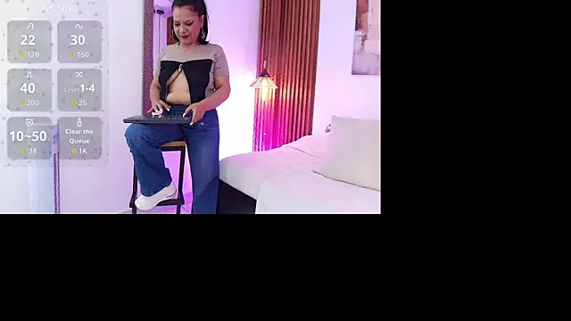 Snapshot of EvaGoddess_ chatting on July 4, 2026, 7:40 pm EvaGoddess online show from July 4, 2026, 7:40 pm