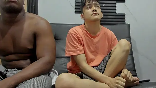 Snapshot of Amun_obsidian chatting on November 27, 2025, 9:32 am Amun obsidian online show from November 27, 2025, 9:32 am