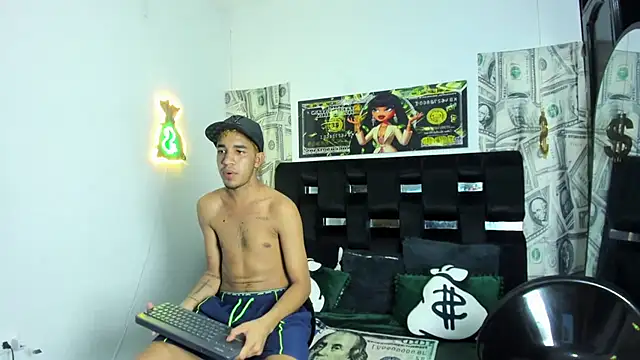 Duo Straight online show from September 20, 2025, 11:32 pm