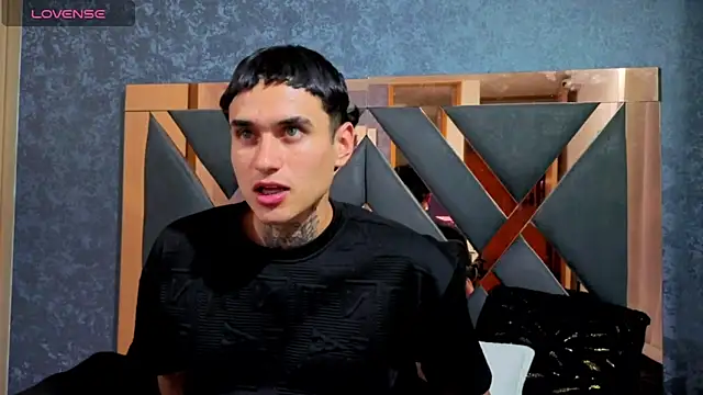 owen desmond online show from September 26, 2025, 2:29 am