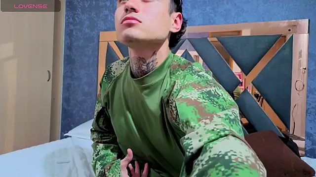 owen desmond online show from September 28, 2025, 2:18 am