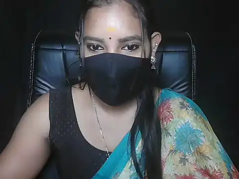 Anusree-Sexy online show from April 6, 2026, 8:32 pm