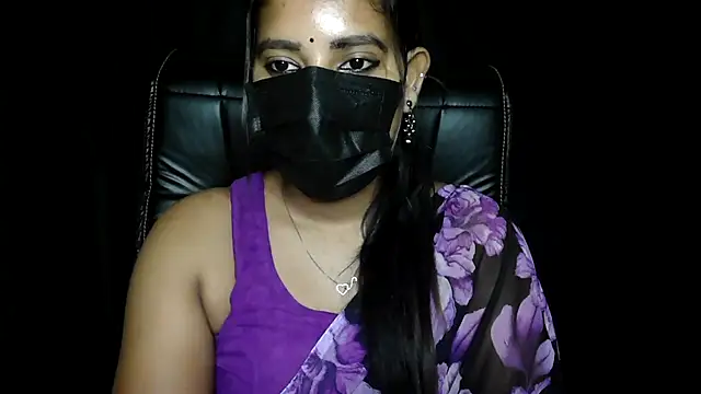 Snapshot of Anusree-Sexy chatting on June 17, 2026, 5:34 pm Anusree-Sexy online show from June 17, 2026, 5:34 pm