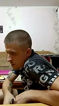 Adidas7217 online show from November 30, 2025, 2:23 am